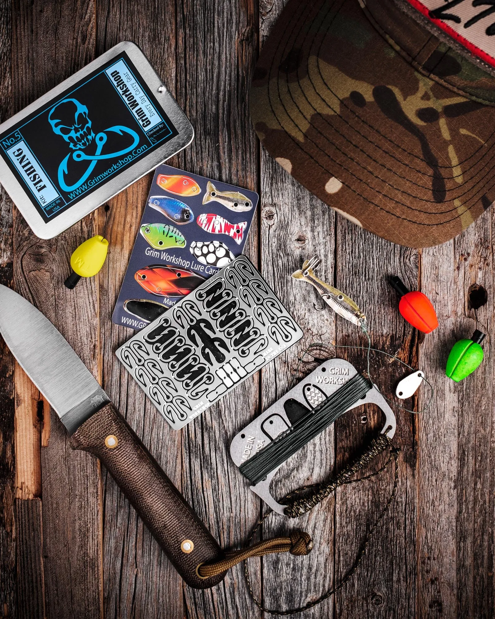 Fishing Lure Card - Fishing Credit Card Tool with Ultralight Lure Set