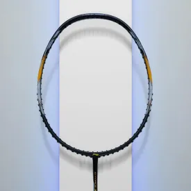 Li-Ning GForce 3900 Superlite Badminton Racket (Black/ Gold)