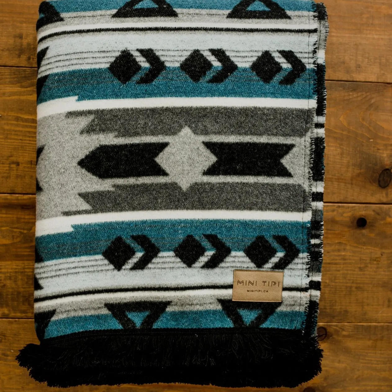Storm Reversible Blanket